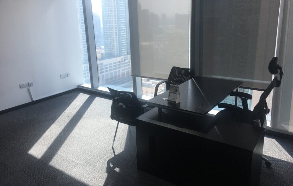 serviced office in sheikh zayed road Dubai