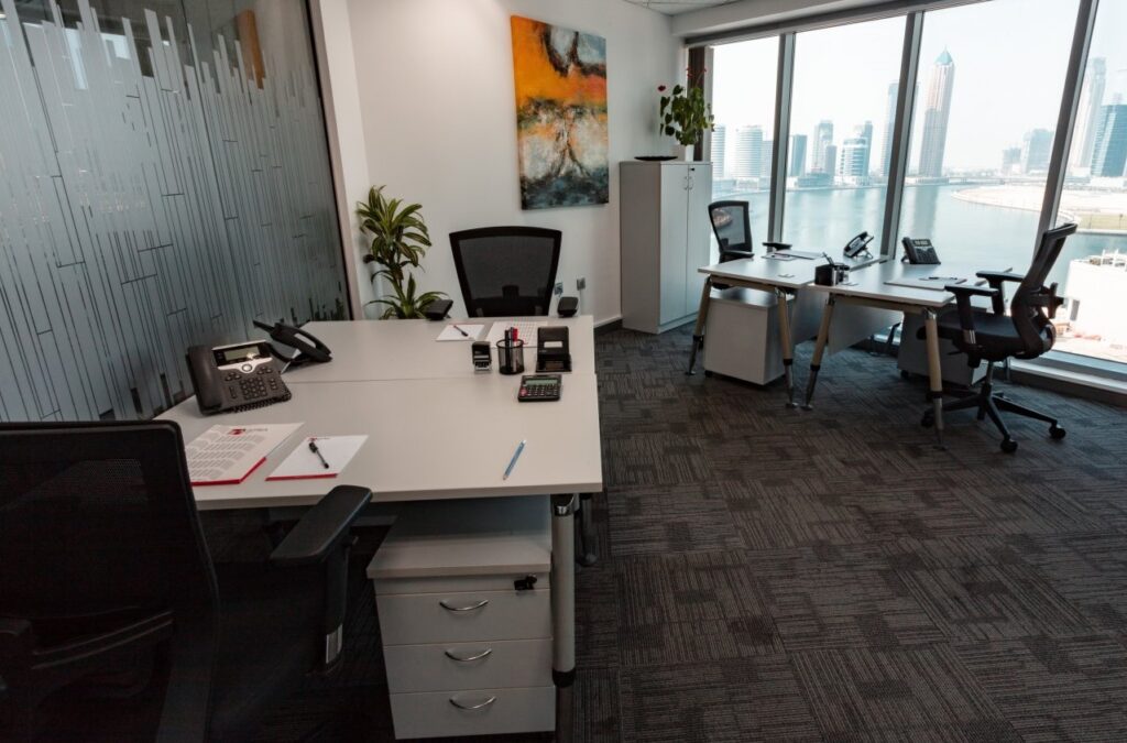 serviced office in Business Bay Dubai